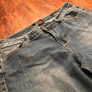 Earl jean straight cuff jeans